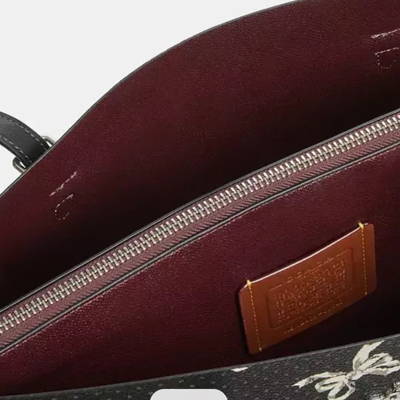 Coach Black and White Tote Bag - Picture 10 of 16